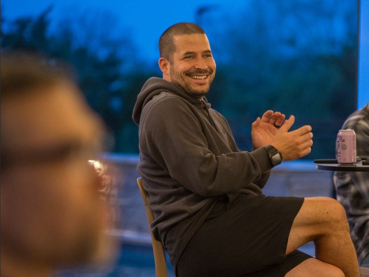Jeff Bethke speaking at an Integrated meetup